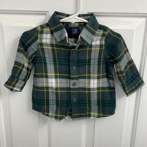 Boys baby gap button down shirt size 3-6mos